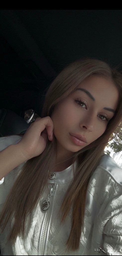 Секси коте❤️‍🔥 -  снимка 0