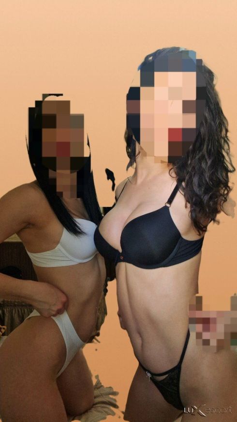 🔞Two 🔝SEXY🔝 girls🔞 -  снимка 0