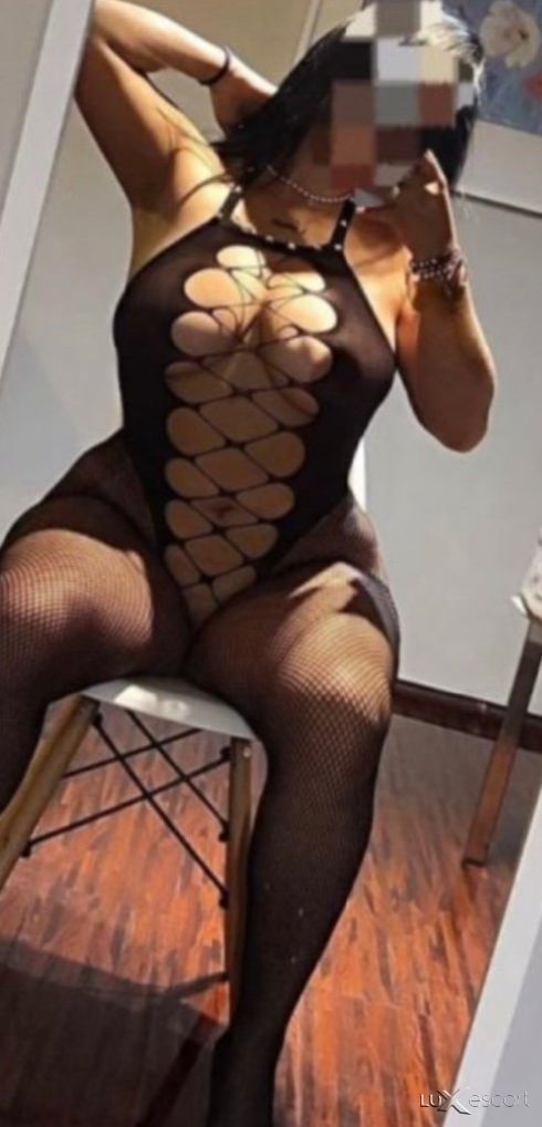 ESCORT 🆗 Нова в града ! -  снимка 4