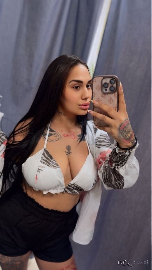 🥵Hot pussy🥵 -  снимка 2