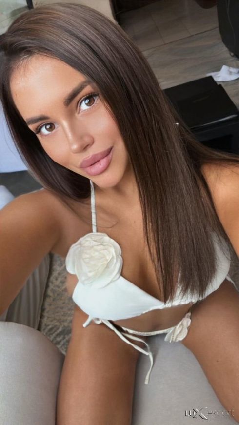 ONLY FANS MODEL 😻 WHATSAPP 😻 -  снимка 2