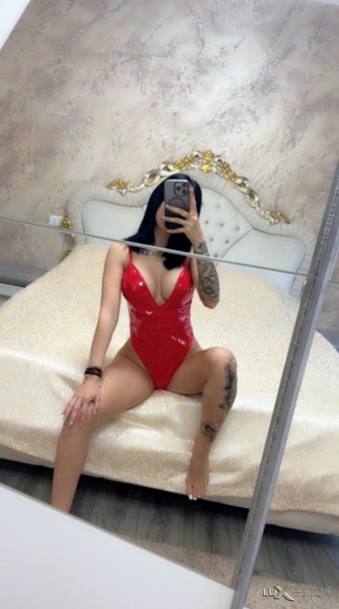 Вики Нот🔞📲 Работя и със револют и крипто валута!!! -  снимка 0