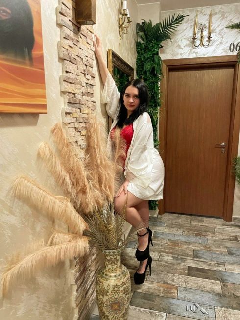 💎 ТОДОРОВА💎 БЕЗ КОНКУРЕНЦИЯ 💎 100%REAL💎НОВА ТУК💎 -  снимка 3