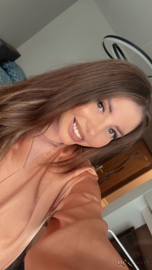 Sofia 🥰 Sofia -  снимка 0