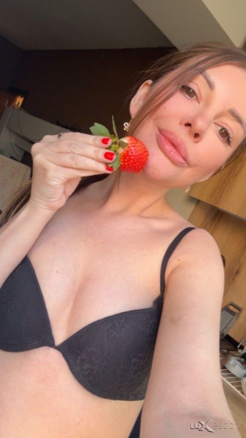 Sofia 🥰 Sofia -  снимка 2