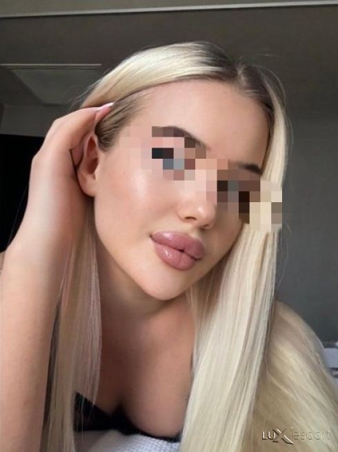 escort⚜️GFE,BDSM,PORNSTAR Sexy HOT BLONDE 👅 -  снимка 1