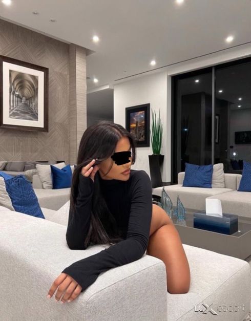 Vip Victoria -  снимка 0