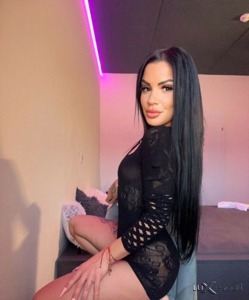 💎Нова от днес💎✅минимум за 3ч.450лв✅ -  снимка 0