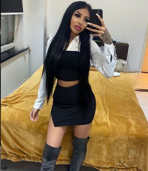 ⚜️ZARA⚜️PARTY GiRL✅ TOP brunette girl ✅ -  снимка 2