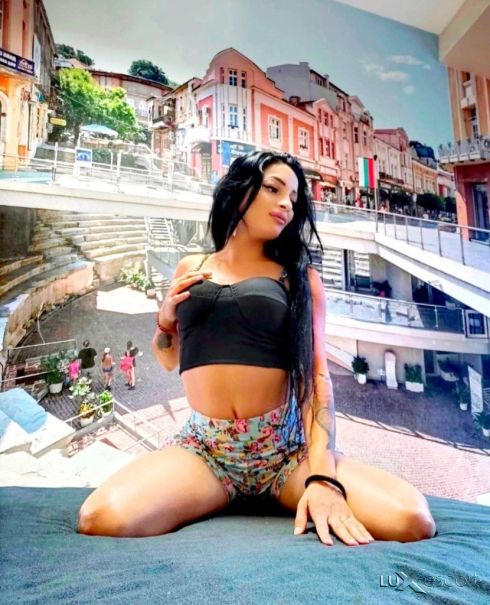 Ела при мен сладурчета 🤗 30 мин 100 час 150 -  снимка 0