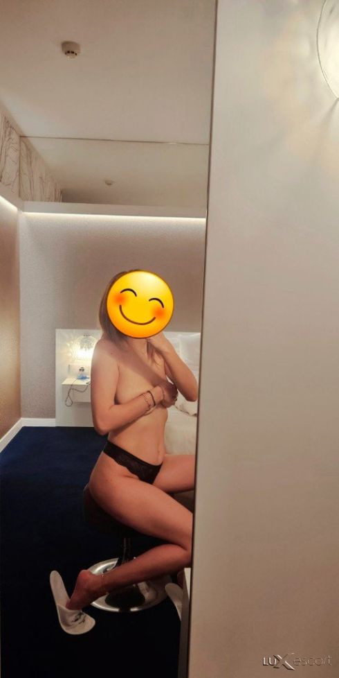 💋Desi -  снимка 2