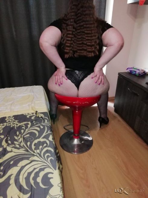 СЕКСИ   ПУХКАВЕЛКА      истинска жена❤️ 50за15мин, Бургас -  снимка 0