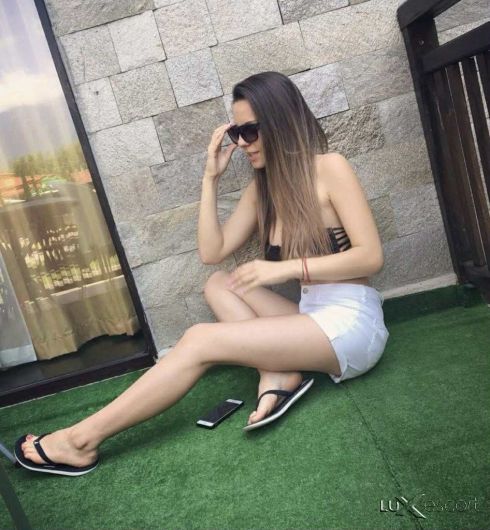 Нова в града 😍🥰💯💯 -  снимка 1