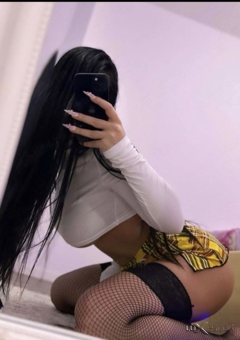 New Girl 🔥❌️ -  снимка 0